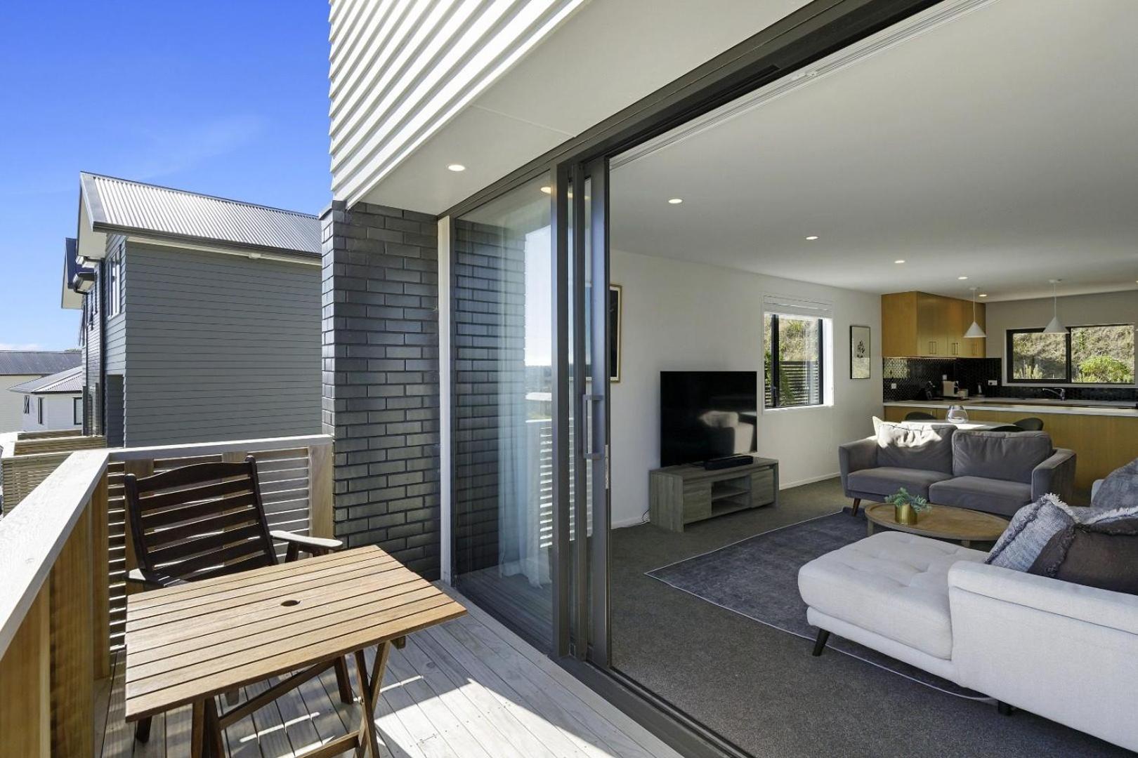 Whitby Townhouse Villa Porirua Exterior foto