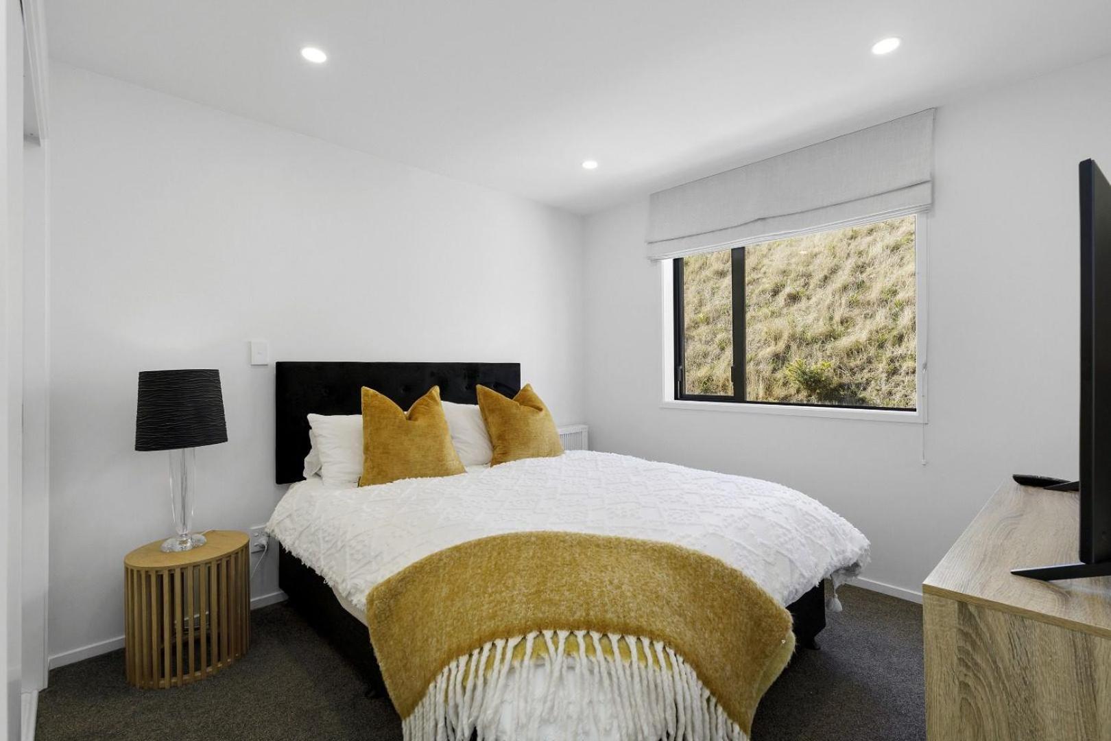 Whitby Townhouse Villa Porirua Exterior foto